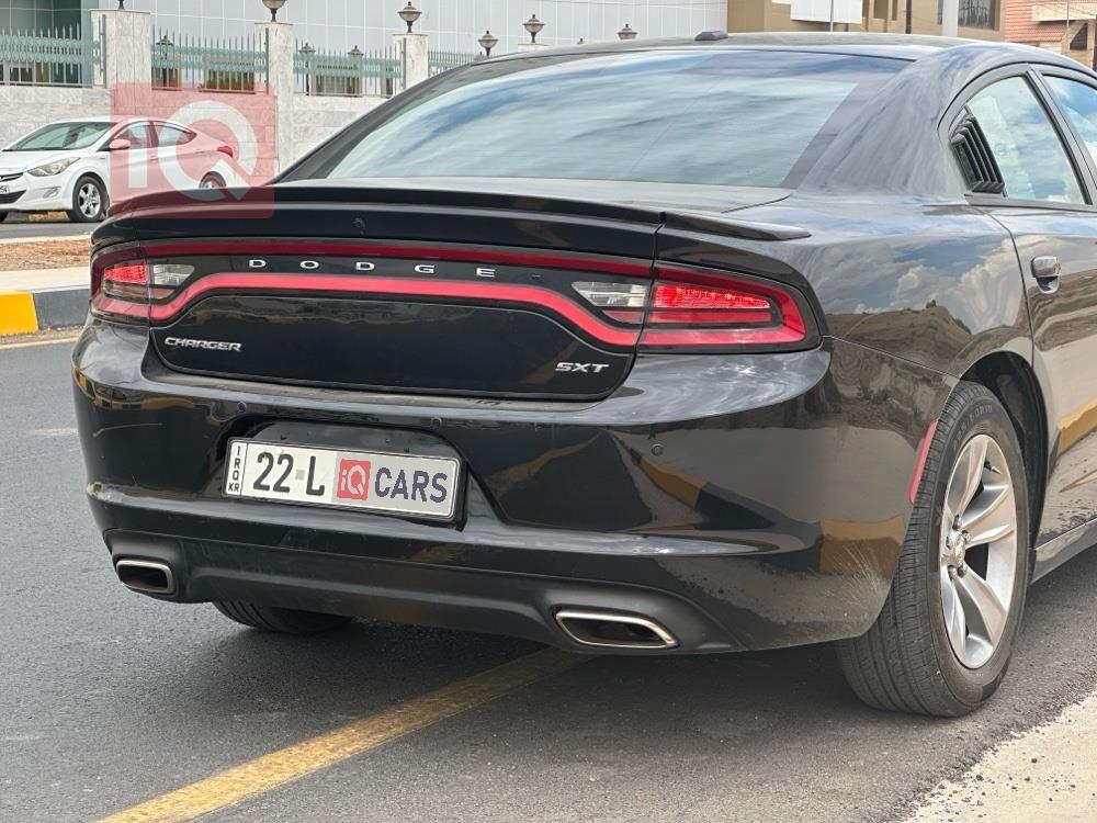 دودج تشارجر